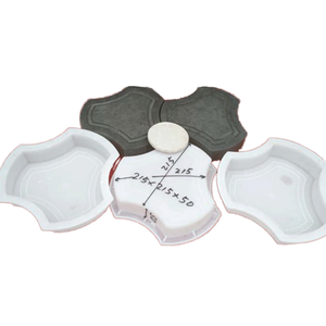 Máquina de Moldeo de Plástico para Bloques de Ladrillo Entrelazados Grandes para la Producción de Adoquines de Hormigón y Piedra - Product Image 1
