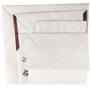 Wholesale Luxury Silk Paper Bag New <b>Design</b> Brown Kraft Logo Boutique <b>Packaging</b> for Crafts <b>and</b> Candles Black Shopping Gift Bag - Product Image 6