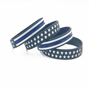 <span class=keywords><strong>Pulseras</strong></span> de Silicona con la Bandera de Estados Unidos, Línea Azul Delgada, Impermeables, Multicolores, de Moda, para Aniversario de Policía, Venta al Por Mayor de Fábrica - Product Image 3