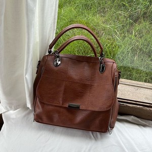 Women's Black Horizontal <b>Square</b> Messenger Bag With Zipper Closure Portable Everyday Use Crossbody Shoulder Bag D9004 - Product Image 4