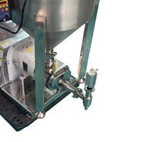 Machine de remplissage semi-automatique à double pompe à vis pour sauces chocolatées, beurre de cacahuète, émulsions et gels, avec trémie de mélange à spirale chauffée