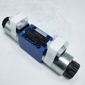 Solenoide Hidráulico Direccional 4WE6 4WE6J 4WE6H 4WE6G 4WE6A 4WE6B 4WE6C 4WE6D 4WE6E 4WE6F 4WE6L 4WE6M 4WE6J53/AG24NK4 - Product Image 4