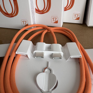 <span class=keywords><strong>Cable</strong></span> <span class=keywords><strong>de</strong></span> Carga Rápida USB Tipo C a USB Tipo C PD <span class=keywords><strong>de</strong></span> 1M 3FT 60W 3A <span class=keywords><strong>Original</strong></span> para <span class=keywords><strong>iPad</strong></span> para iPhone 14 15 16 17 Pro Max - Product Image 3