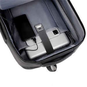 Sac à dos extensible Oxford noir pour homme, idéal pour étudiants, ordinateur portable, bagage cabine approuvé pour le vol, travail, affaires et voyages, avec port de charge USB - Product Image 4
