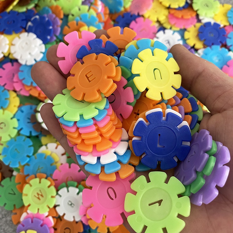 Factory OEM/ODM Children Plastic Snowflake Building Blocks