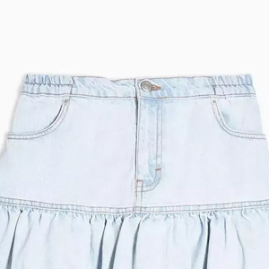 Fabricante de China, Falda vaquera informal azul claro para niñas, minifaldas vaqueras lavadas con agua personalizadas para mujeres - Product Image 6