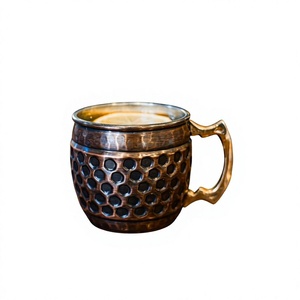 Taza de cerveza de cobre estilo vintage con asa de latón antiguo, diseño martillado, taza para té y café para beber. - Product Image 1