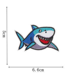 Patchs thermocollants brodés sur le thème des requins de dessin animé, créatures marines - Product Image 6