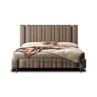 Lit de Luxe Moderne en Cuir Véritable avec Tête de Lit Capitonnée à Canneles Verticales, Lit King Size Rembourré pour Chambre Parentale