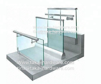 Balustrade en Verre à Profilé en U en Aluminium à Fixation Latérale pour Maison