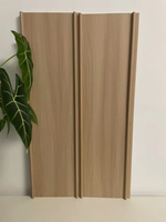 Nouvelles lames WPC et panneaux muraux décoratifs ondulés imperméables avec 150 couleurs pour la rénovation intérieure des maisons et des commerces