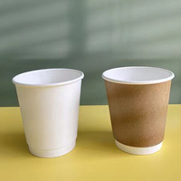 Gobelets à café jetables en papier kraft double couche épaissi de style américain avec couvercles pour fêtes et vente en gros commerciale