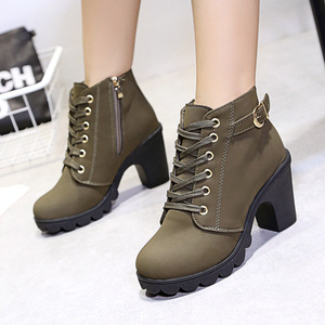 Commercio all'ingrosso di <span class=keywords><strong>stivali</strong></span> corti da <span class=keywords><strong>donna</strong></span> spessi tacchi alti di grandi dimensioni <span class=keywords><strong>42</strong></span> scarpe per l'autunno 2024 - Product Image 2