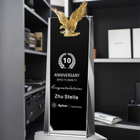 Offre Spéciale Trophée d'Excellence Executive 3D Gravé au Laser Poli Eagle Crystal Service Awards for Employees Other Crystal Crafts