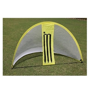 Suministro al por mayor GISCO Cricket Training Goals Malla plegable Nylon 182x122cm Modelo 62119 para exportación mundial disponible a granel - Product Image 1