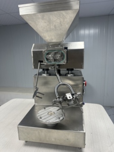 Machine à glacer les gâteaux multicouches professionnelle, machine automatique à étaler la crème pour gâteaux <span class=keywords><strong>mille</strong></span> crêpes - Product Image 3