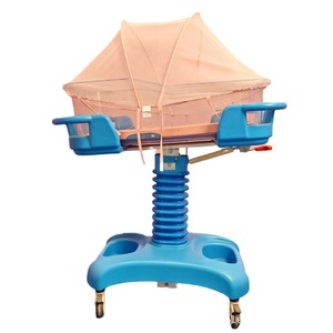 Cama para cochecito de bebé con ruedas, material ABS, patrón de dibujos animados para el cuidado infantil, 890x520x824mm - Product Image 2