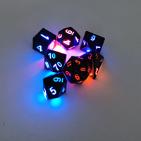 Lot de dés de casino polyédriques noirs personnalisés de 19 mm pour jeux de rôle D&D, dés lumineux électroniques clignotants D6 D% avec LED