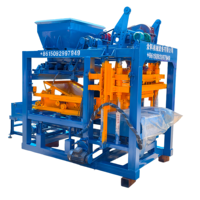 Machine automatique de fabrication de blocs de béton QT4-25 pour les projets de construction africains