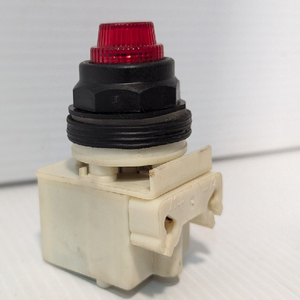 Plc-programmeercontroller / Square D, 9001-KM1LR Rode lamp BSD-1317-001, Ser. J, 110-120V - Product Image 1