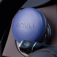 Le plus récent 2023 accessoires d'intérieur de voiture parfum évent Clip désodorisant voiture diffuseur cuir alliage d'aluminium voiture aromathérapie