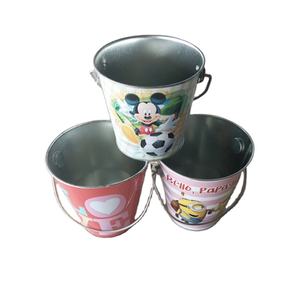 ถังโลหะชุบสังกะสีสีสันสดใสพร้อมที่จับถังโลหะตกแต่งขนาดเล็กสำหรับงานปาร์ตี้ถังโลหะดีบุกขนาดเล็กพร้อมฝาปิดดีไซน์โรงงาน - Product Image 3