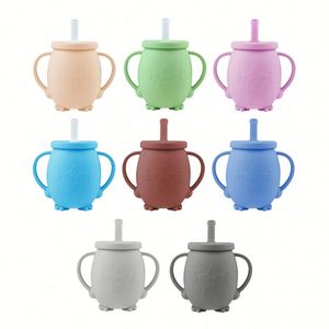 Gobelets d'apprentissage anti-fuite sans BPA pour bébés avec couvercles, personnalisables, en silicone, pour l'eau des tout-petits - Product Image 4