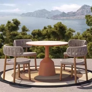 ชุดโต๊ะและเก้าอี้หวายกลางแจ้งทันสมัย 4 ที่นั่ง เฟอร์นิเจอร์กันน้ำสำหรับสวน ใช้ได้ทั้งระเบียงหรือลานบ้าน - Product Image 1