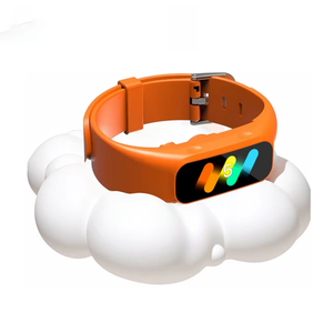 Collier intelligent pour chien Futurepets, étanche, rechargeable, avec fonction d'entraînement, durable pour les petits, moyens et grands chiens - Product Image 1