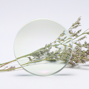 Lente fotocromática 1.591 Policarbonato Foto Gris Lentes ópticas de visión única - Product Image 1