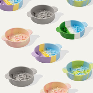 Comedero 2 en 1 para Perros y Gatos, con Plato para Lamer y Tazón de Silicona de Alimentación Lenta, Impermeable, Cuadrado y Moderno - Product Image 1