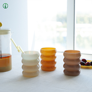 Tasse de jus de lait en spirale personnalisable de haute qualité verre transparent à haute teneur en borosilicate à couche unique pour les Cuisines de boisson de jus d'eau - Product Image 4