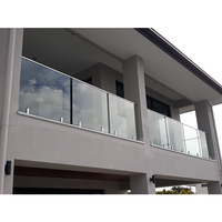 Prêt à expédier facile à installer garde-corps en verre sur mesure garde-corps en plexiglas garde-corps extérieur en verre en acier pour balcon