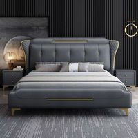 Cadre de lit en cuir italien avec tête de lit à volants, pour chambre principale de villa, grand lit avec large tête de lit