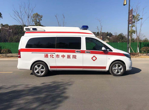 Nouvelle <span class=keywords><strong>ambulance</strong></span> de type <span class=keywords><strong>Vito</strong></span> avec système de surveillance - Product Image 3