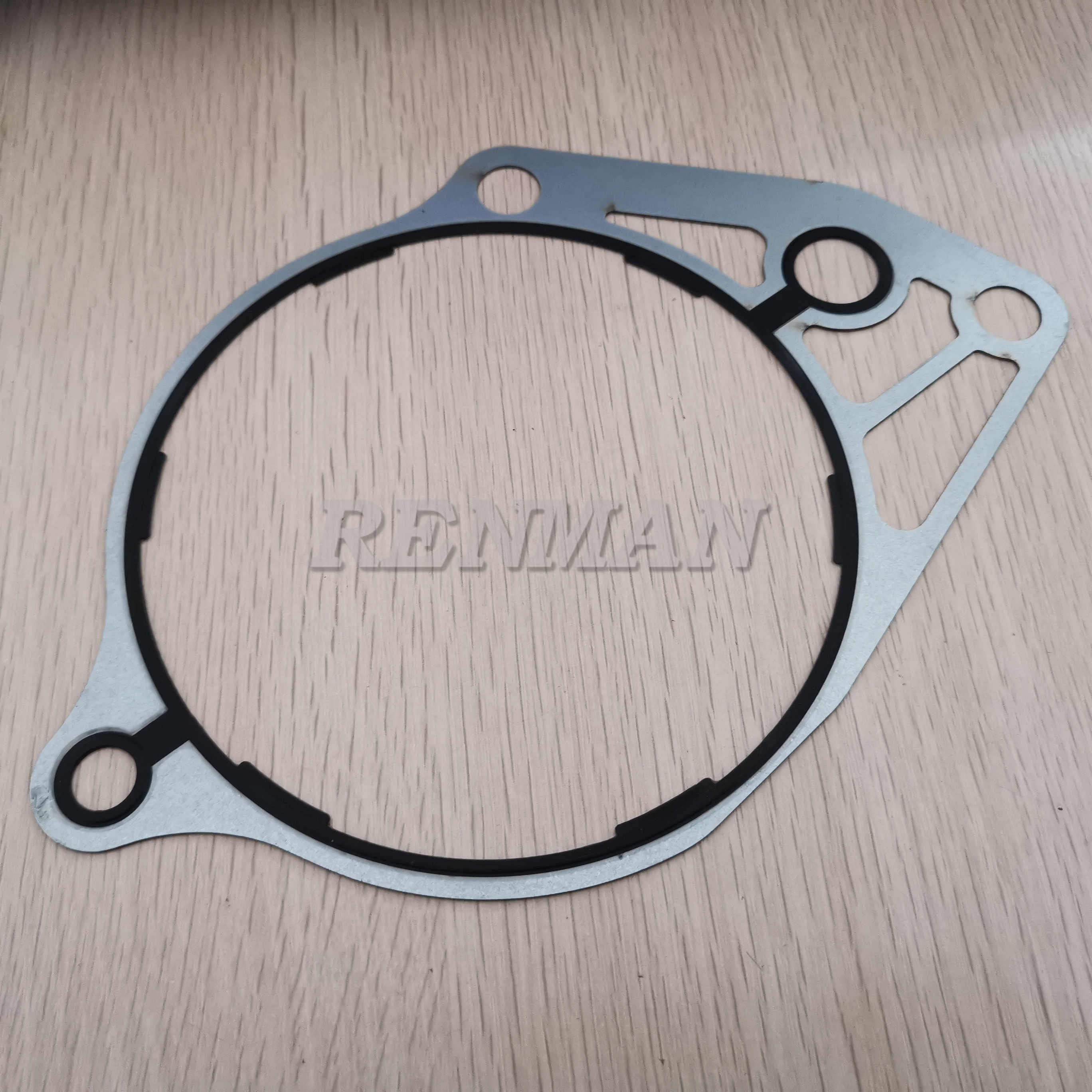 やまりの Cummins ISX QSX ISX15 QSX15 Fuel Pump Support Mounting