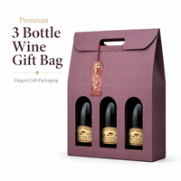 Sac cadeau élégant texturé pour trois bouteilles de vin avec poignée découpée, fenêtre de présentation et service de marquage personnalisé pour cadeaux de cave à vin