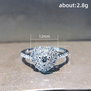 Bague de fiançailles pour femme en or blanc naturel avec diamant taille cœur F1573, diamant central couleur G et pierres latérales - Product Image 5
