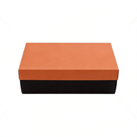 Boîte à chaussures en carton rigide avec logo personnalisé, couvercle supérieur et inférieur laminés UV, emballage de luxe pour la vente au détail de chaussures