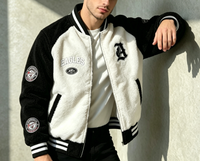 Blouson Bomber d'Hiver Fin et Réversible en Sherpa pour Homme, Imperméable et Coupe-Vent, avec Logo Brodé, Style Sororité et Motifs Grecs