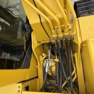รถขุดไฮดรอลิกตีนตะขาบ Komatsu PC220 มือสอง ขนาด 22 ตัน นำเข้าจากญี่ปุ่น สำหรับงานก่อสร้าง - Product Image 6