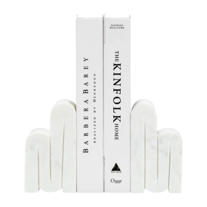 Fermalibri contemporanei in marmo dal design scultoreo astratto per decorare librerie, uffici e come elemento decorativo. - Product Image 1