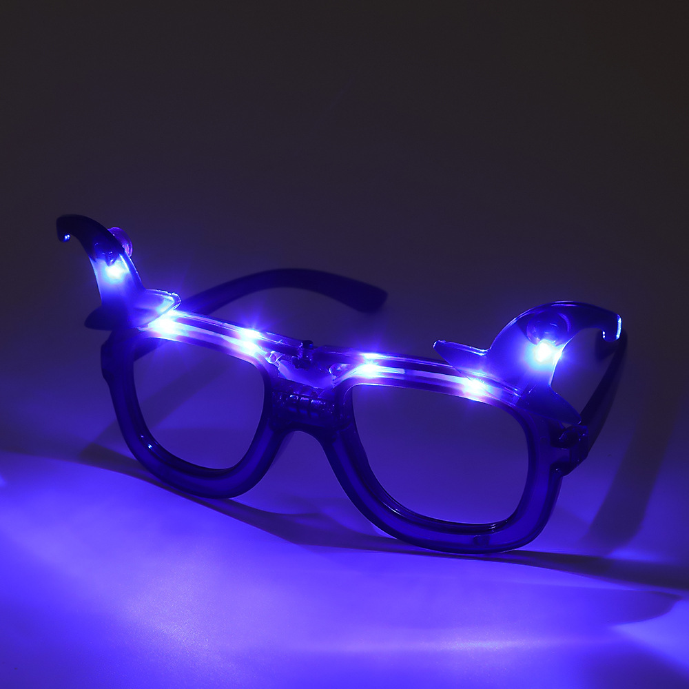 Chapeau de sorcière et lunettes