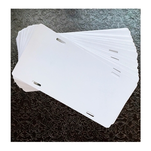 Plaques d'<span class=keywords><strong>immatriculation</strong></span> de voiture personnalisées en gros 2026, modèles de plaques d'<span class=keywords><strong>immatriculation</strong></span> de voiture, 12 x 6 x 0,65 mm, blanc brillant, vierge, sublimation par transfert thermique, plaques d'<span class=keywords><strong>immatriculation</strong></span> de voiture en aluminium - Product Image 1
