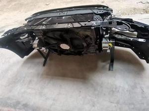 Compatible avec le pare-chocs avant, le radiateur, le ventilateur électronique et la barre anti-collision des <span class=keywords><strong>BMW</strong></span> Série 3 G20 2020-2022. - Product Image 4