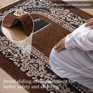 Alfombra de Oración para Exteriores, Antideslizante, de Felpa, con Diseño Floral de Corona, la Más Vendida en Oriente Medio, Ideal para Campamentos y Picnics - Product Image 1