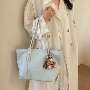 Sac fourre-tout minimaliste en cuir PU pour femme, grande capacité, léger, sac à main pour le travail quotidien - Product Image 4