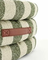 BSCI & OEKO-TEX Zertifiziertes Luxus-Streifenmuster Frenchie Designer Bouclé-Stoff Hundesofa Haustierbett mit PU-Griff