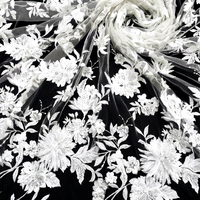 Tissu en dentelle florale tissée 3D blanc léger avec sequins et perles, broderie dense de feuilles de marguerite, uni, pour mariage, 100% polyester, pour filles