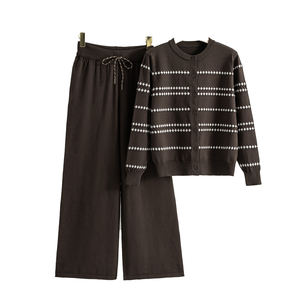 Spring Women's Casual Two-Piece Embroidered Patchwork Sweater Suit Knitted Striped Cardigan <b>Top</b> Loose Pants Knitwear Set - Product Image 3